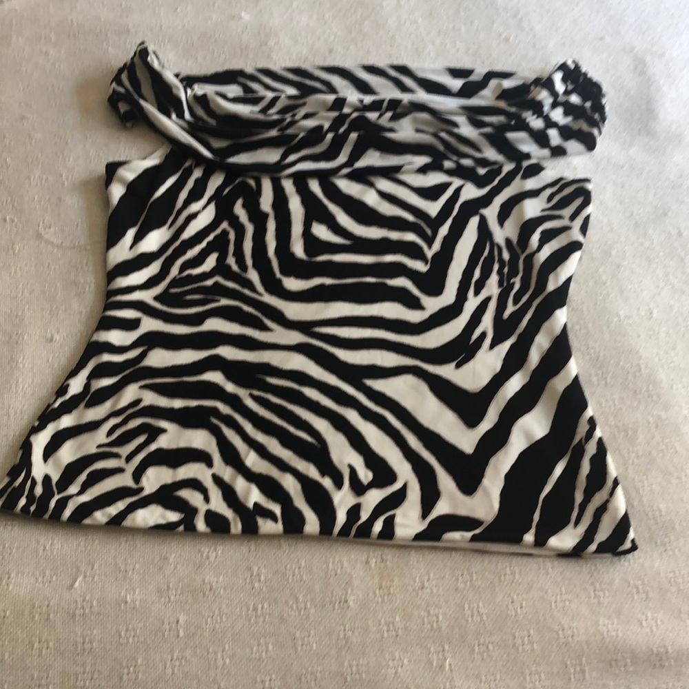 Zebra top